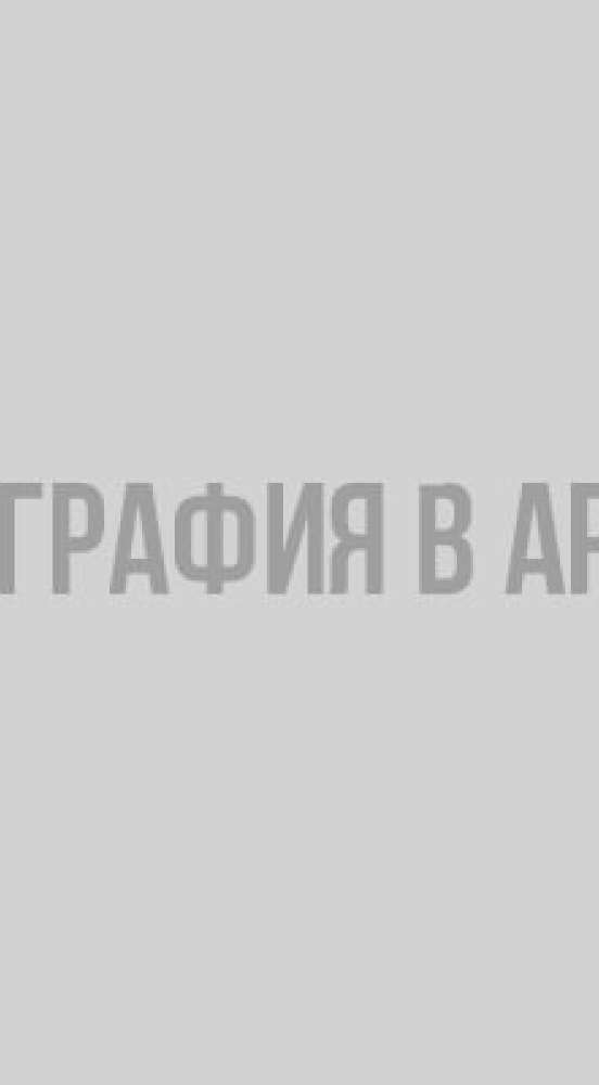 Открытие новой хоккейной коробки прошло в поселке Семрино. Площадка уже опробована в ходе игры