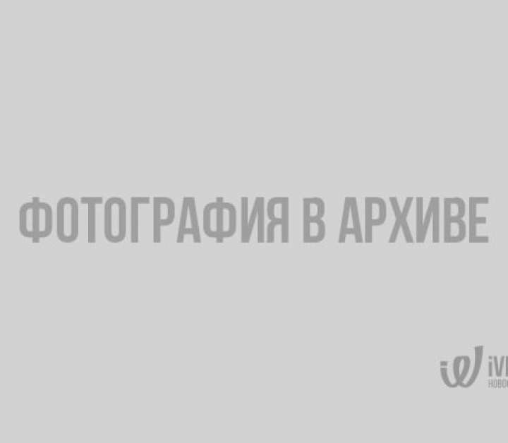Выпивший мужчина на иномарке сбил двух женщин и двух детей в Серебрянском – фото и видео