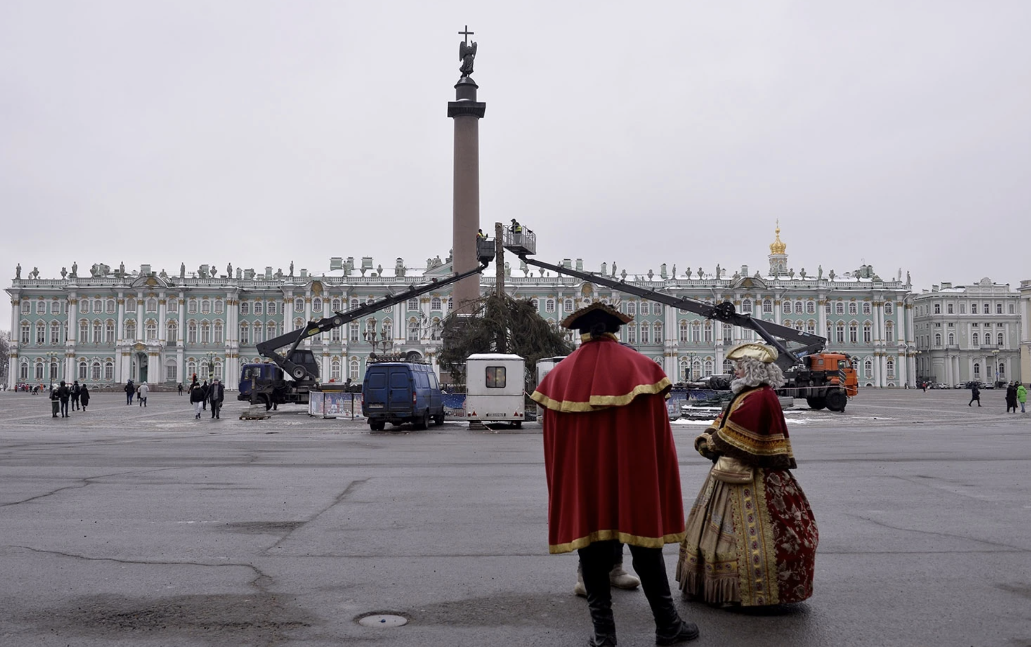 Фото на дворцовой площади