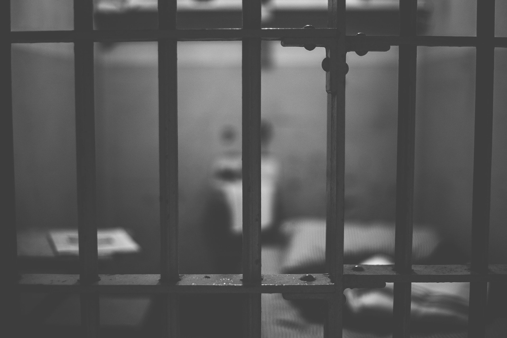 prison-g78183ba56_1920