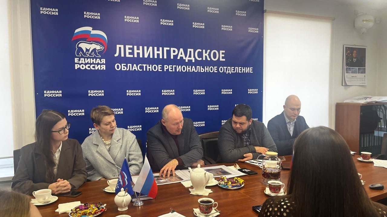 «Единая Россия» подготовит проект игровой комнаты для «Школы-интернат №2» в Енакиево - Проект подготовлен в рамках поручения секретаря регионального отделения «Единой России», губернатора