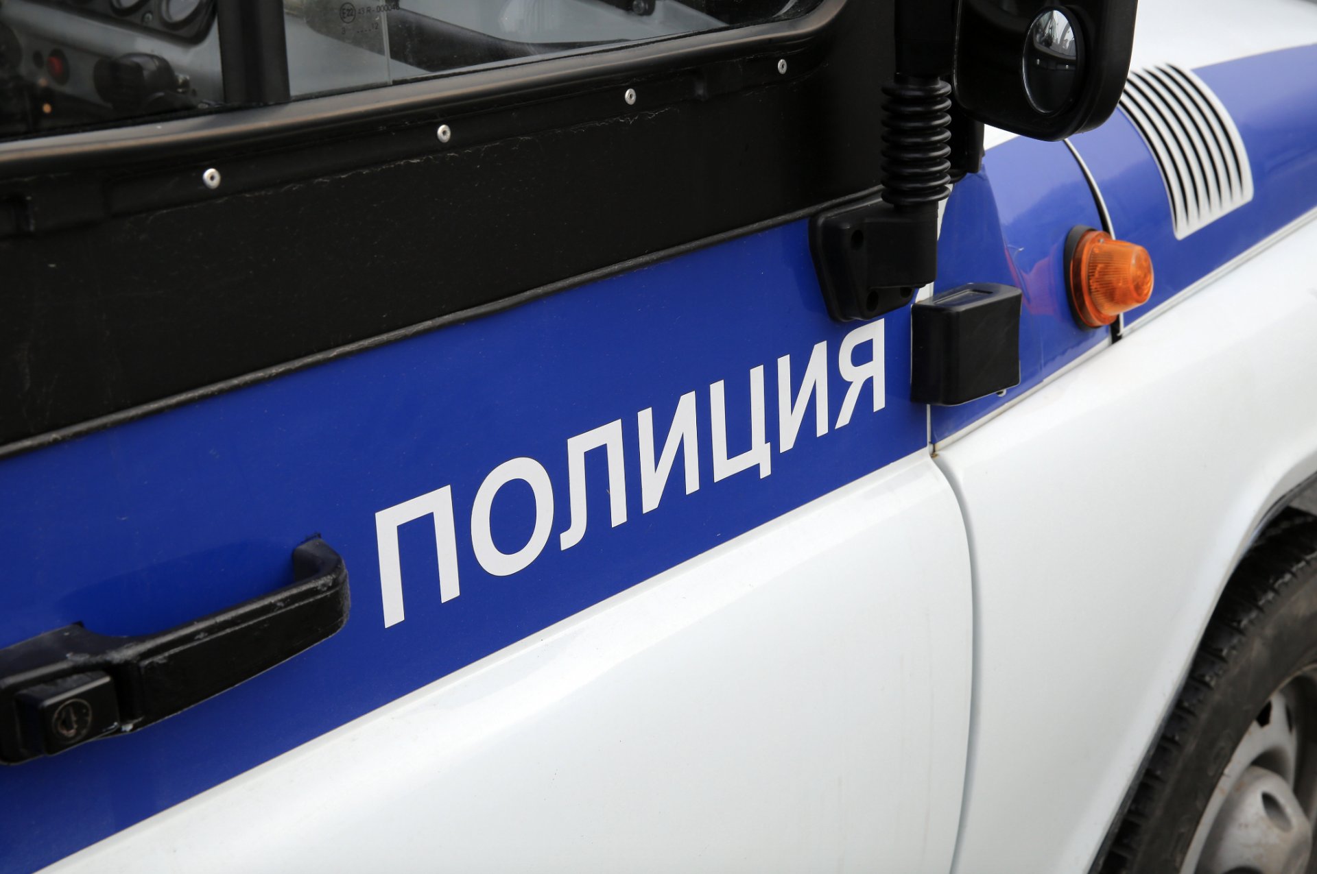 В Ленобласти обманутые работники решили «выбить» свои деньги через угрозу матери работодателя - Полиция задержала четверых мужчин, граждан России в возрасте от 24 до 44 лет.