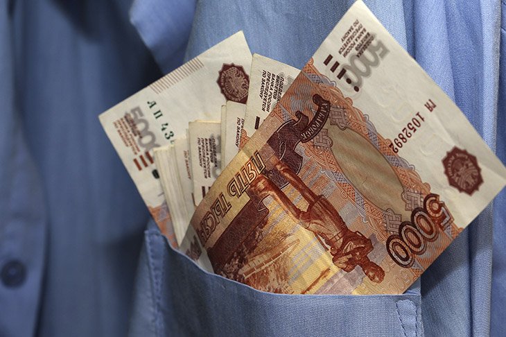 Банки смогут блокировать счета клиентов из базы мошенников ЦБ РФ - ЦБ РФ предложил ограничить переводы между физлицами до 100 тысяч рублей для защиты от мошенников, ес