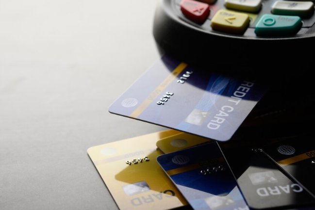 Фото: freepik Слухи о возможном возвращении Visa и Mastercard спровоцировали бум мошенничества - Аферисты обещают россиянам восстановить банковские карты ушедших платёжных систем.