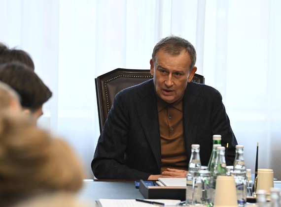 Александр Дрозденко рассказал о реализации программы трудоустройства ветеранов СВО - Ленинградские ветераны СВО после возвращения с фронта применяют боевой опыт и умение выполнять поста