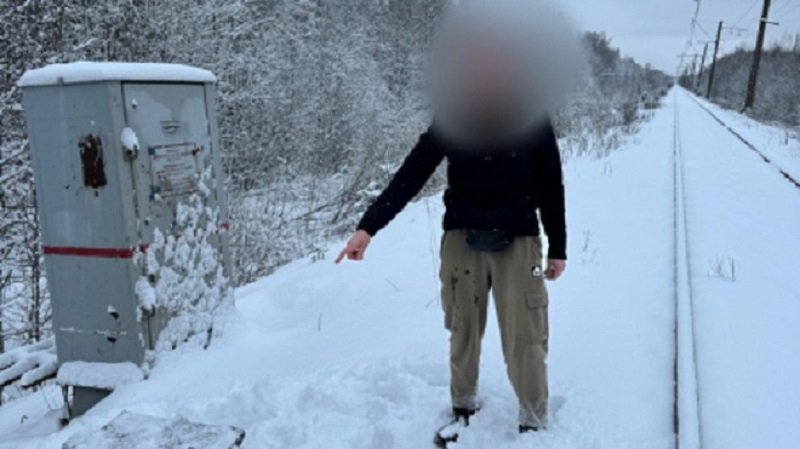 Житель Тосно лишится свободы за кражу медной обмотки - В Ленинградской области транспортная полиция задержала ранее судимого за аналогичное преступление му
