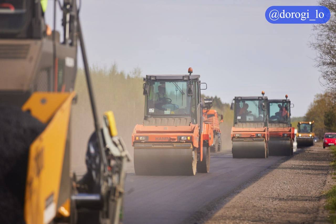 В Ленобласти дорожный сезон-2025 стартует в апреле: подготовка в разгаре - Подготовительные работы уже ведутся, а подрядчики планируют приступить к ремонту в апреле.