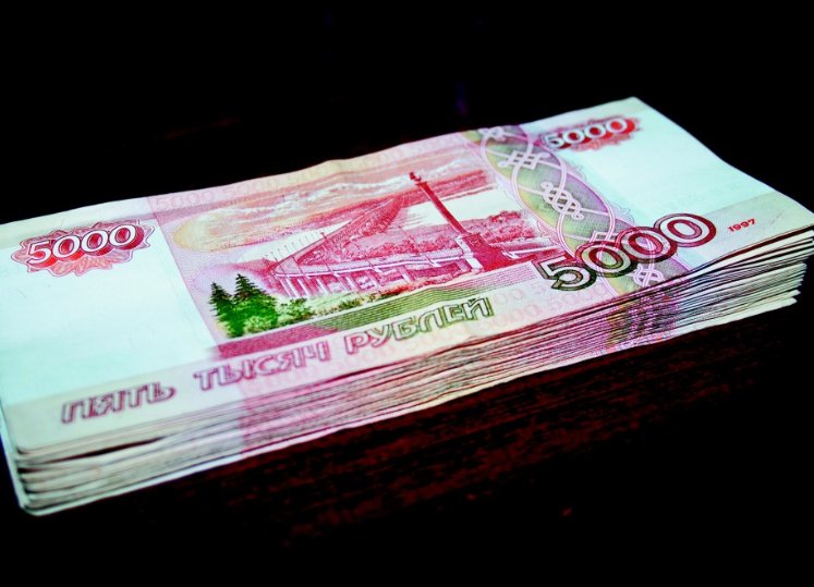 У чиновника Росприроднадзора нашли имущество почти на полмиллиарда рублей - Объяснить правоохранительным органам, откуда такие богатства, чиновник не смог.