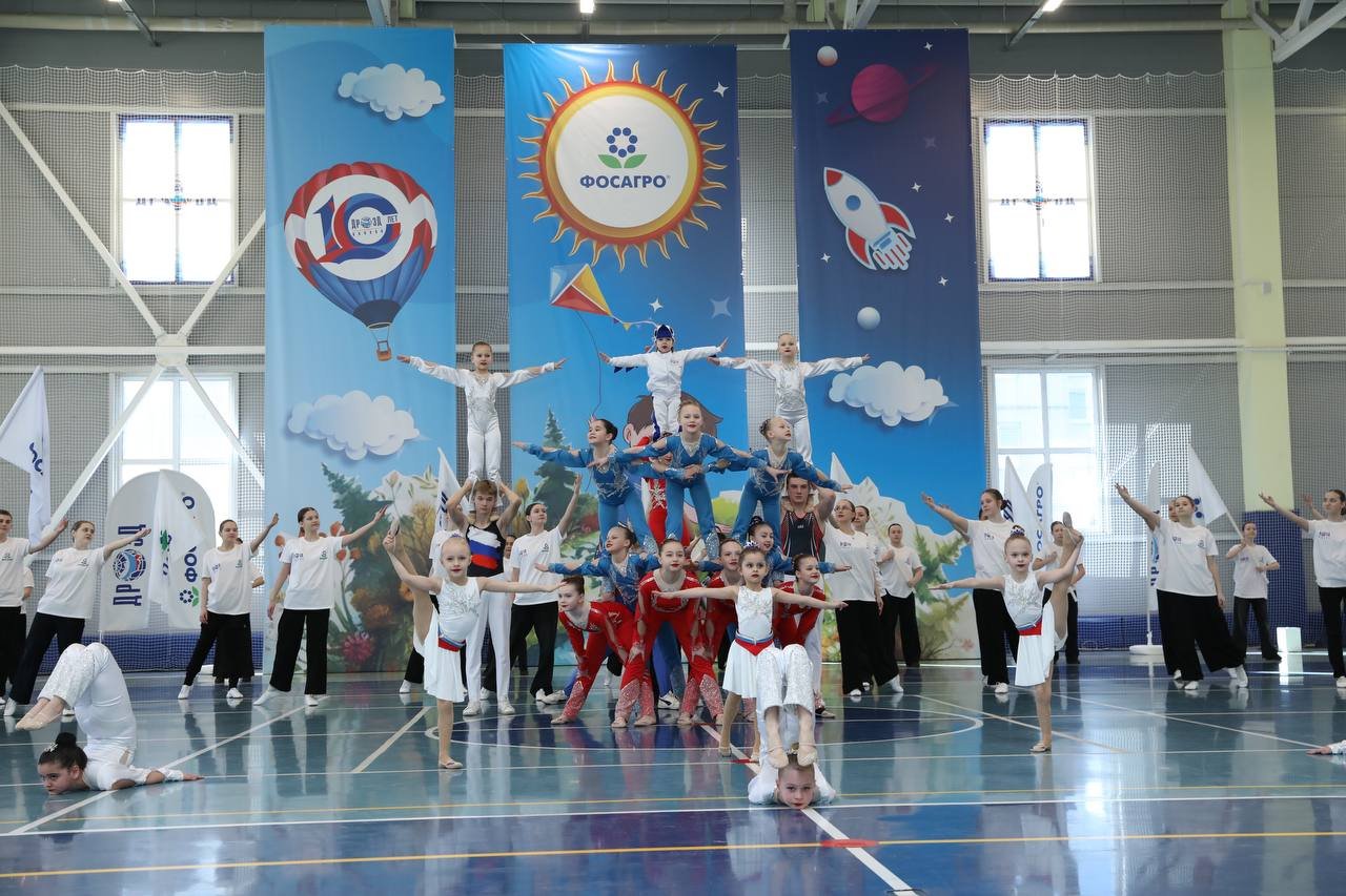 Фото: пресс-служба ВФ АО «Апатит» Фестиваль ДРОЗД шагает по Ленобласти - В Ленинградской области проходит Межрегиональный физкультурно-образовательный фестиваль «Детям Росси