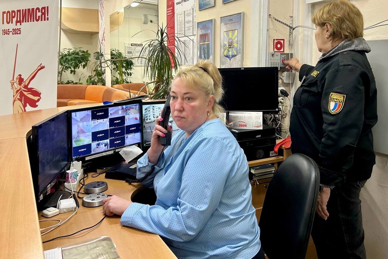 В школах Ленобласти прошли масштабные антитеррористические учения - Мероприятия охватили 400 школ региона.