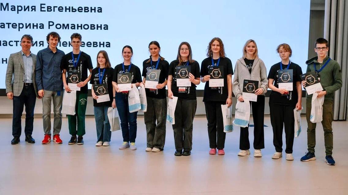 Ребята из Ленобласти стали призёрами Национальной технологической олимпиады - Призёрами Национальной технологической олимпиады стали ученики всеволожской школы № 6 Фёдор Анищенко