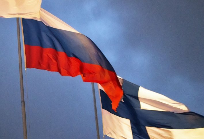Финляндия решила оставить закрытой границу с Россией на неопределенный срок - Соответствующее решение принял кабмин Финляндии.