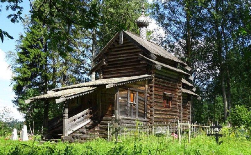 В Ленобласти отреставрируют деревянную церковь Рождества Богородицы - В Лиственке отреставрируют деревянную церковь Рождества Богородицы. Работы проведут специалисты Межд
