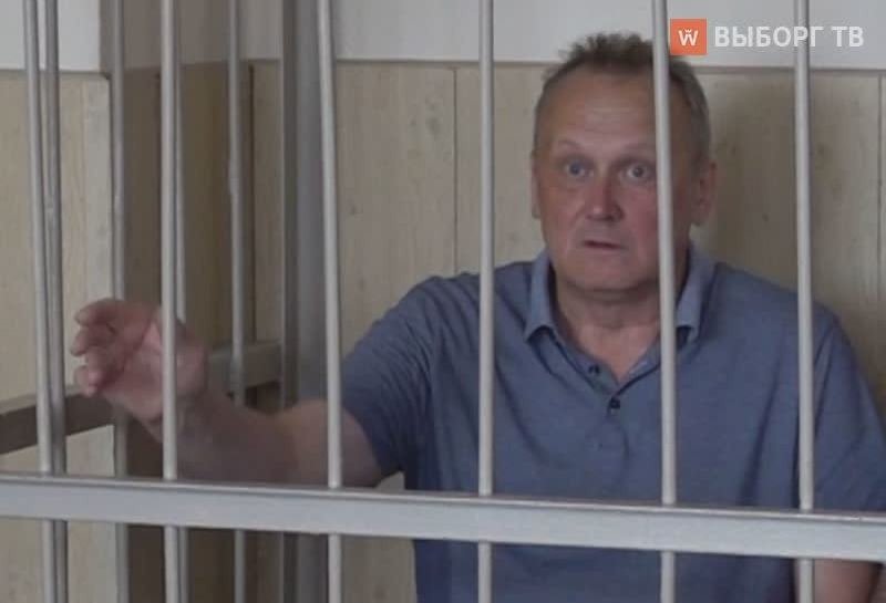 Суд ужесточил приговор бывшему главе администрации Выборгского района - Срок лишения свободы увеличен, также возросли суммы штрафов.
