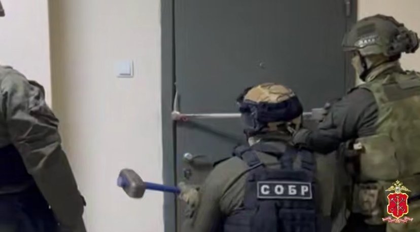 В Петербурге задержали трех распространителей наркотиков - Возбуждено три уголовных дела.