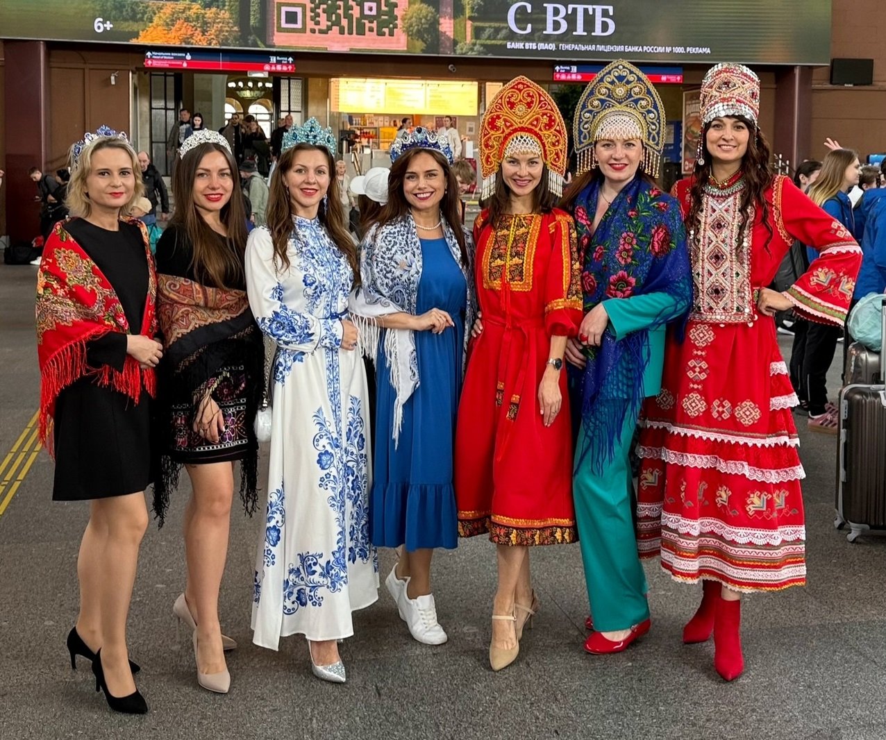 Жительница Петербурга представит Россию на конкурсе красоты и материнства Mrs. Globe Classique 2025 в США - Финалистка конкурса «Миссис Приморский район» и жительница Санкт-Петербурга Наталья Андрейчук предст