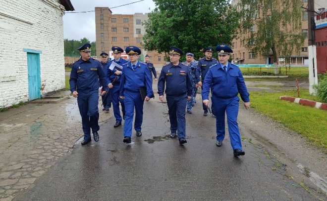 Прокуратура выявила нарушения условий содержания арестантов в СИЗО №6 Ленобласти - В ходе проверки прокурор региона выявил несоблюдение требований к содержанию заключенных и нарушения
