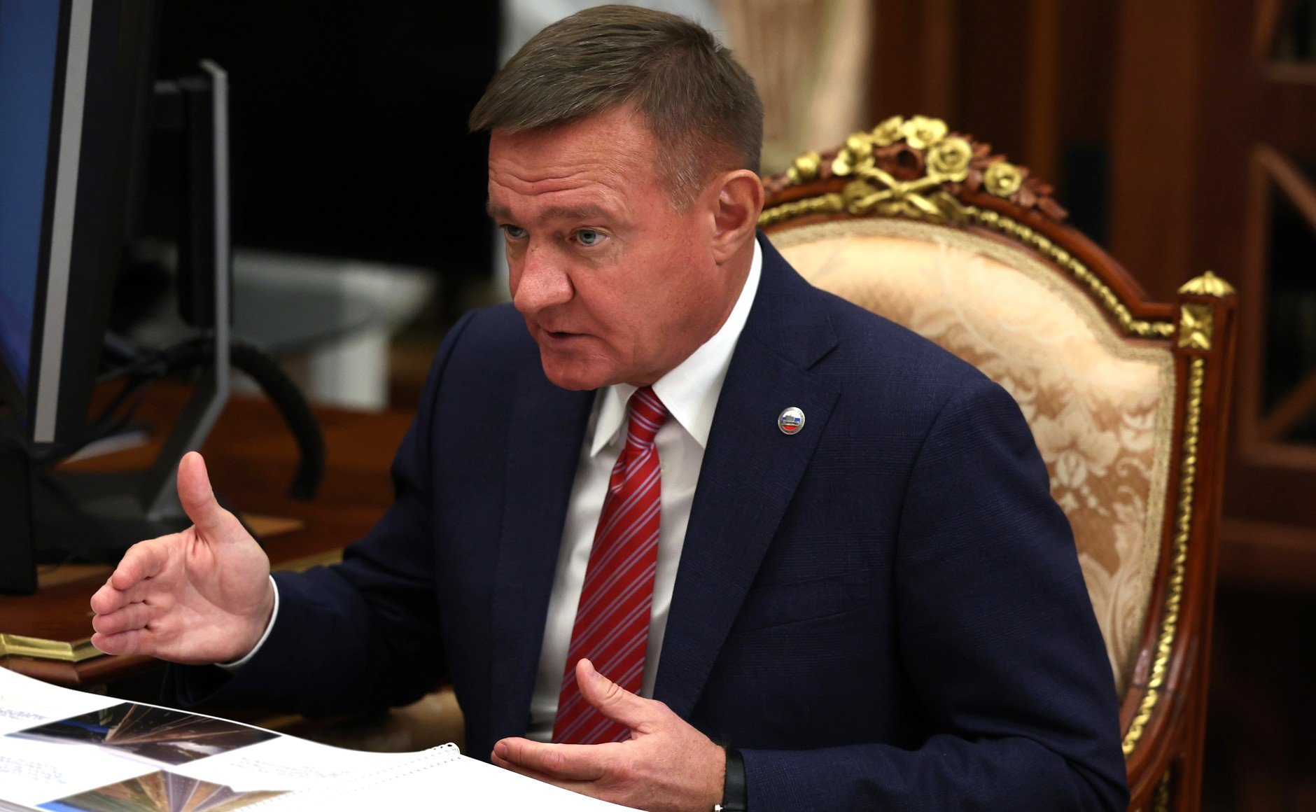 Экс-министр транспорта РФ Роман Старовойт найден мертвым - Экс-министр транспорта РФ Роман Старовойт найден мертвым в Одинцово. Об этом сообщают источники разл
