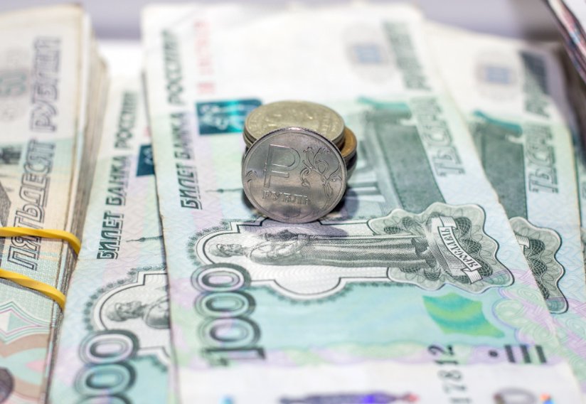 МРОТ в России вырастет на более чем 20% в 2026 году - Трехсторонняя комиссия по регулированию социально-трудовых отношений при правительстве РФ поддержала