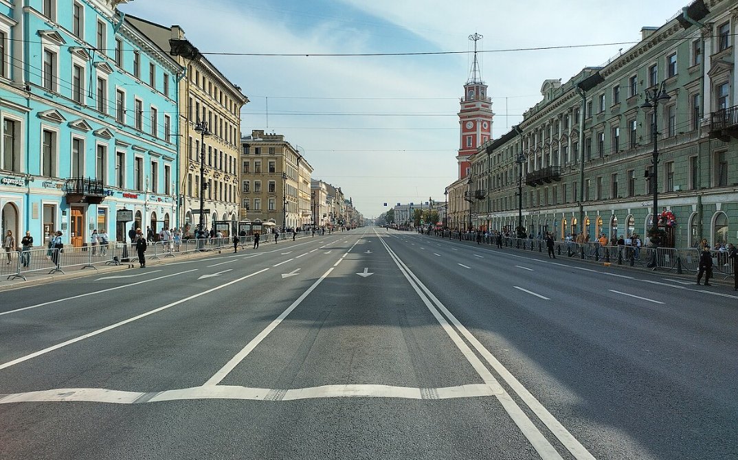 Невский проспект в Петербурге почти месяц будет закрыт для движения транспорта - Центральный проспект города ждет масштабное обновление.