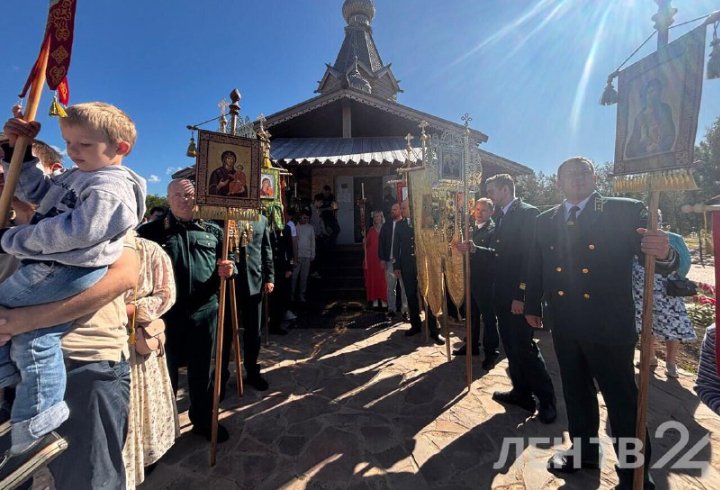 В Тосненском районе продлили экотропу «Колыбель русского лесоводства» - Теперь маршрут ведет к храму Происхождения Честных Древ Животворящего Креста Господня и прилегающим 
