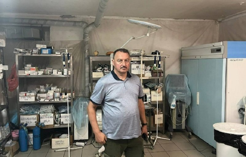 Глава избиркома Ленобласти посетил пункт фронтовых медиков на границе с Харьковской областью, где идут непрерывные бои - Глава избирательной комиссии Ленинградской области Михаил Лебединский посетил пункт передовой медици