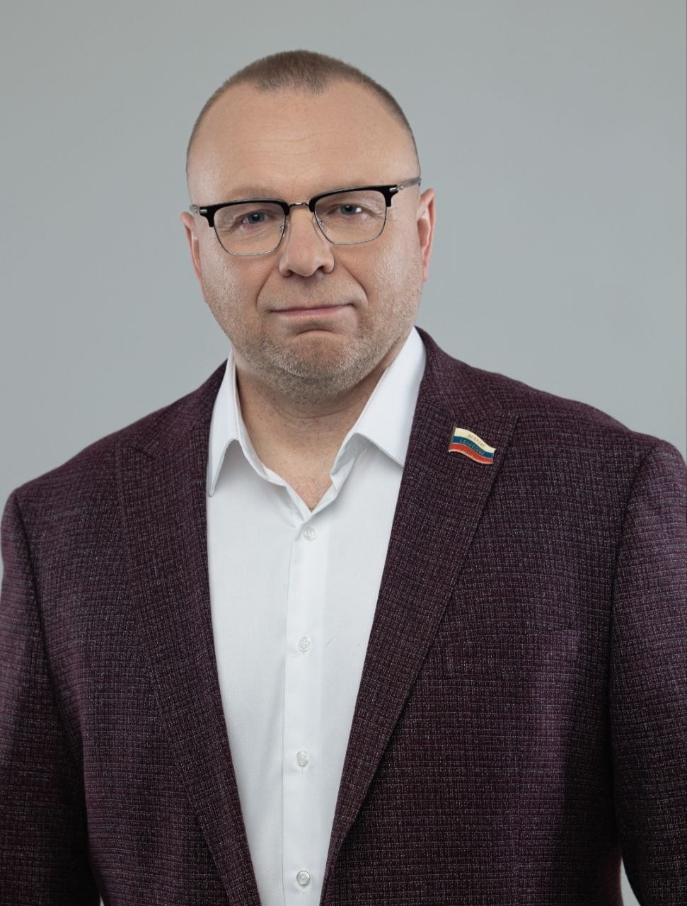 Выборы губернатора Ленобласти: что нужно знать о голосовании и кандидатах в 2025 году - В сентябре 2025 года, с 12 по 14 число, пройдут выборы губернатора Ленинградской области. В этот пер