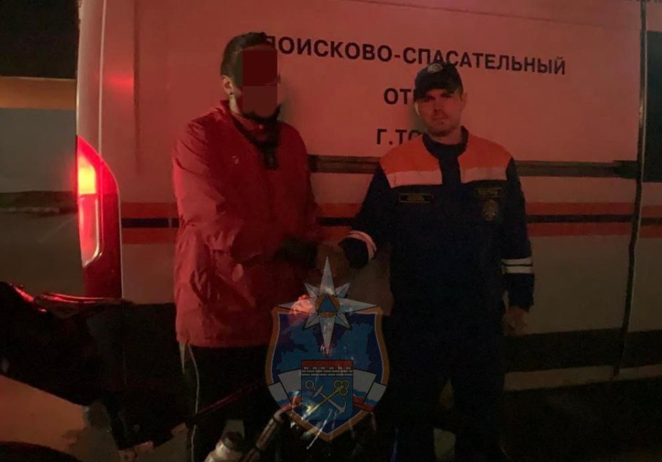 Спасатели помогли заблудившемуся в лесу под Вырицей велосипедисту - Спасатели нашли и вывели мужчину, потерявшегося в болотистой местности.