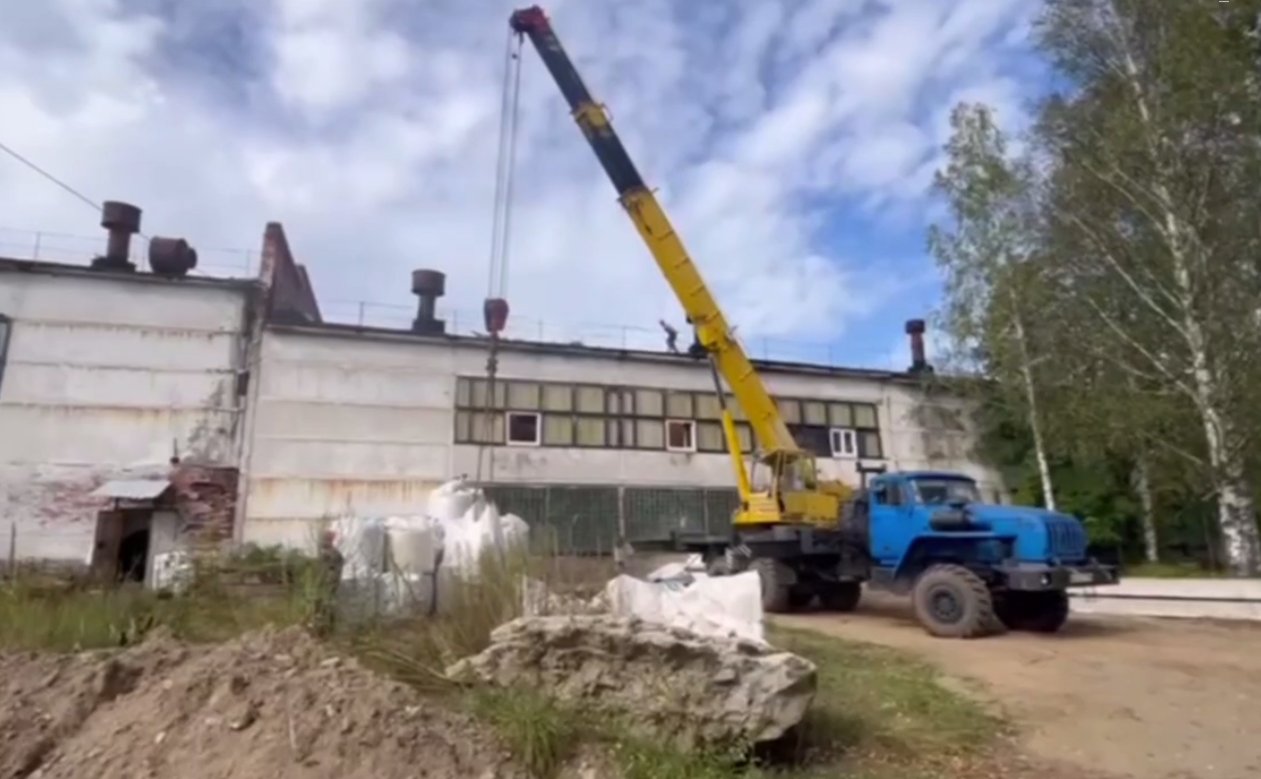 В Кингисеппе продолжается модернизация водоочистных сооружений и сетей - Первый фильтр уже отремонтирован. Работы на остальных осветлителях и магистральных сетях близятся к 