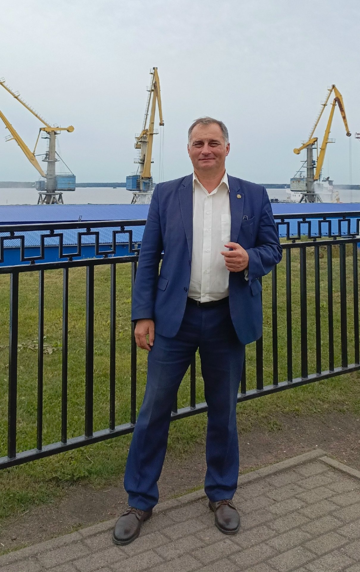 Выборы губернатора Ленобласти: что нужно знать о голосовании и кандидатах в 2025 году - В сентябре 2025 года, с 12 по 14 число, пройдут выборы губернатора Ленинградской области. В этот пер
