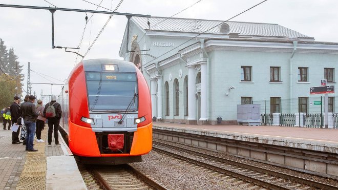 Уникальный вагон запустят до Выборга в День туризма - Пассажиры «Ласточки» смогут отправиться в Выборг в тематическом туристическом вагоне с викториной и 