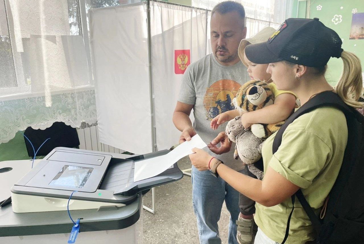выборы Более 368 тысяч жителей Ленобласти проголосовали в первый день выборов - Это 26,12% от общего числа избирателей.