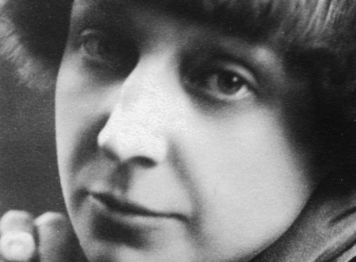 Марина Цветаева: как прошла жизнь известной поэтессы? - 8 октября 1892 года родилась русская поэтесса Серебряного века, прозаик, литературный критик и перев