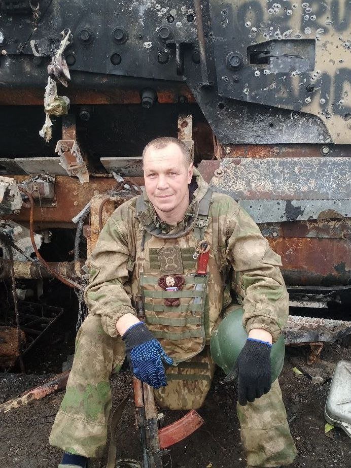 Двое бойцов из Киришей погибли на СВО - Прощание с бойцами состоится 27 ноября МДЦ «ВОСХОД» в Киришах.