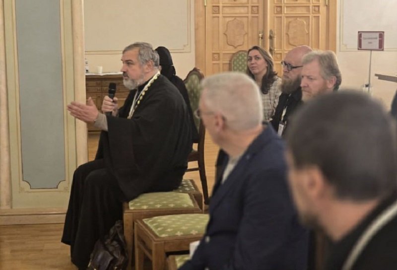 Протоиерей Сергий Бельков рассказал о деятельности центров помощи зависимым Выборгской епархии Ленобласти - В рамках XII Общецерковного съезда по социальному служению состоялась сессия «Опыт управления успешн