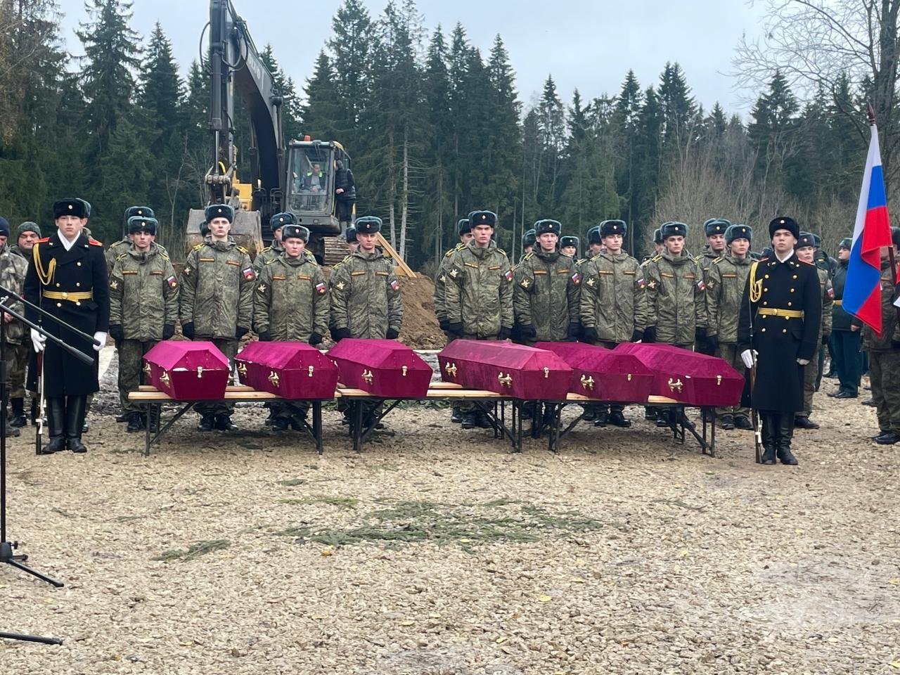 Поисковикам в Ленобласти удалось установить имена 301 неизвестного солдата за год - В Ленобласти подвели итоги «Вахты Памяти»