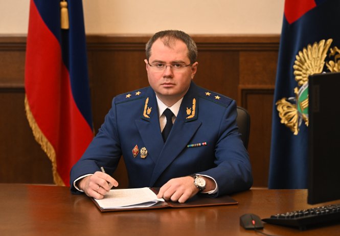 Сергей Жуковский освобожден от должности прокурора Ленинградской области - Соответствующий указ подписал президент России.