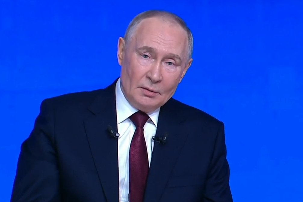 Путин: сокращать поддержку многодетных при увеличении доходов — ошибка - Президент выразил надежду, что правительство проработает этот вопрос.
