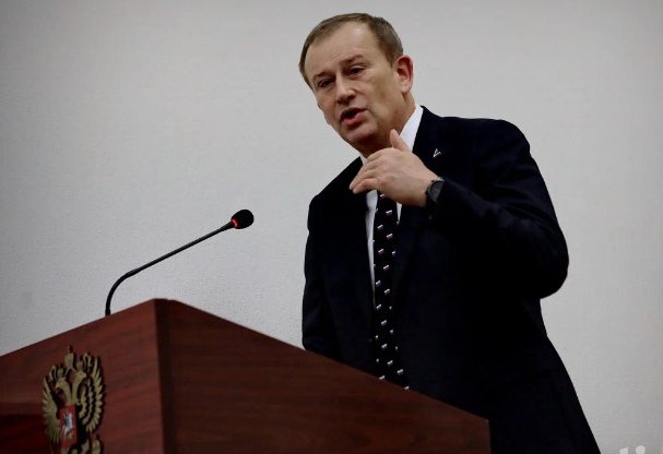 Александр Дрозденко обратился к ленинградцам по случаю Дня российского студенчества - Губернатор Ленинградской области обратился к молодежи региона с поздравлением по случаю памятной дат