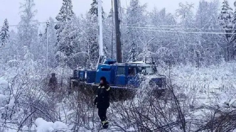 В комитете по ТЭК рассказали о ликвидации последствий снегопадов в Ленобласти - Жителям Ленинградской области сообщили об устранении аварий на объектах топливо-энергетического комп