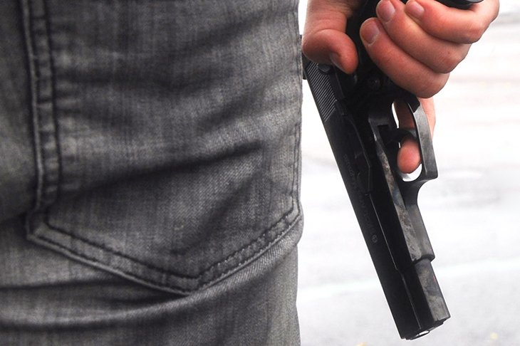 Житель Ленобласти предстанет перед судом за тройное убийство и разбой 24-летней давности - Прокуратура утвердила обвинение для жителя Гатчины, совершившего тяжкие преступления.
