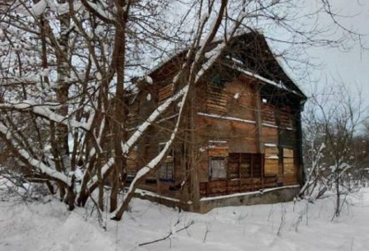 В Ленобласти выставили на продажу дом площадью 180 квадратов за 1 рубль - Дом, в котором однажды жил ученый-археограф Яков Бередников, выставлен на торги.