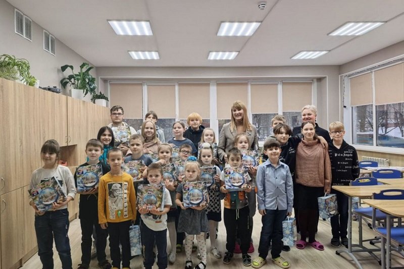Светлана Журова порадовала подарками подопечных соцучреждений Выборга - Депутат Государственной Думы от партии «Единая Россия» Светлана Журова посетила социальные учреждени