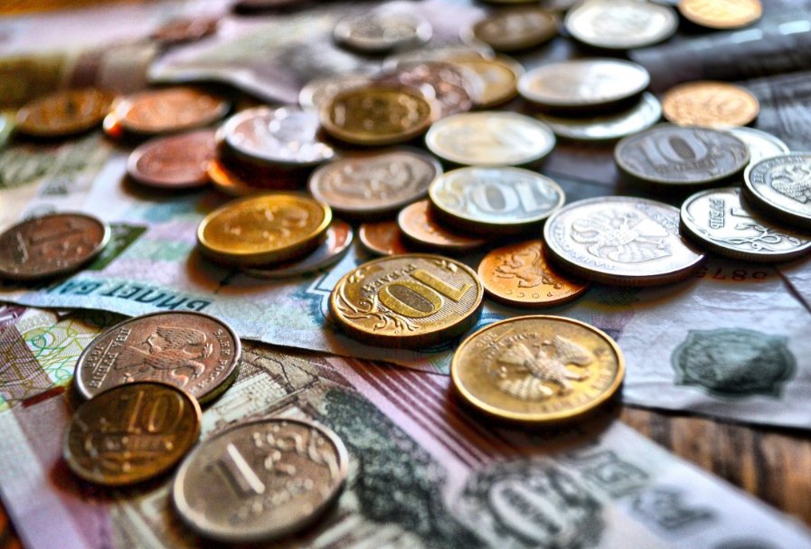 В Думе ожидают снижения ключевой ставки до 9-10% в 2026 году - По оценкам депутата Аксакова, первое снижение ставки может произойти в феврале.