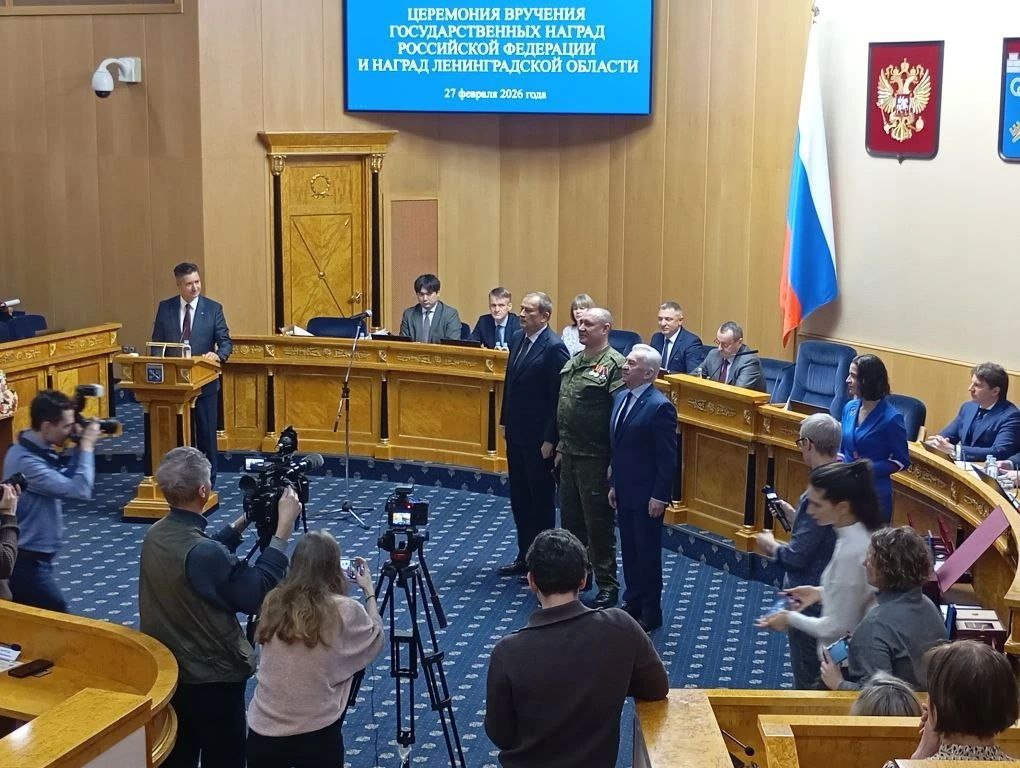 В Ленобласти наградили самых достойных государственными наградами РФ и наградами региона - Всего сегодня в администрации Ленобласти было вручено более трех десятков госнаград, в числе награжд