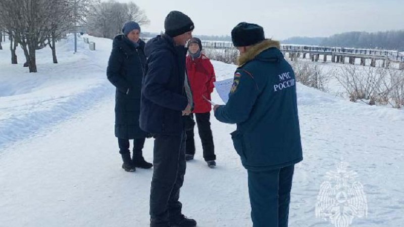 Инспекторы ГИМС провели профилактические рейды на водоемах в Киришском районе - Профилактические рейды по водоемам провели инспекторы Центра Государственной инспекции по маломерным