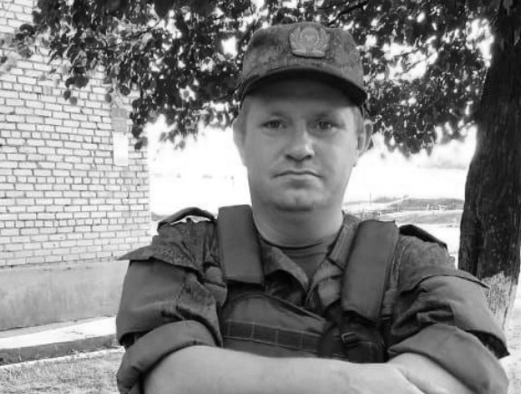Киришский район простится с бойцом СВО Виктором Смирновым - Военнослужащий из Ленинградской области погиб при выполнении боевых задач.