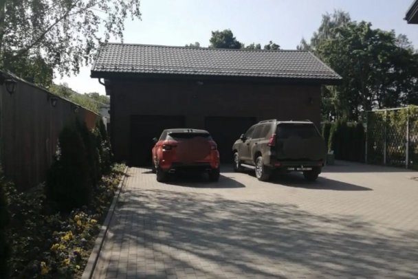 В Ленобласти у бывшего начальника отдела МАПП «Светогорск» конфисковали имущество на 50 млн рублей - Ранее суд признал экс-начальника виновным в получении крупных и особо крупных взяток и приговорил ег