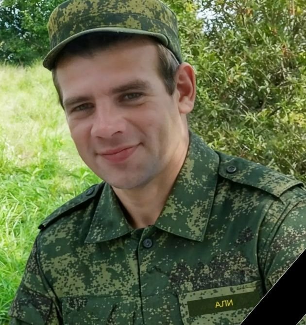 Многодетный отец из Бокситогорского района Василий Стрелков погиб в зоне СВО - Василию Стрелкову было 43 года.