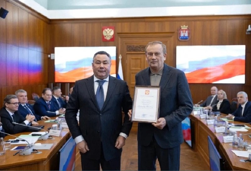 Александр Дрозденко: Через Усть-Лугу проходит больше трети всех каботажных грузов для Калининграда - Александр Дрозденко выступил с докладом на заседании Совета при полномочном представителе президента